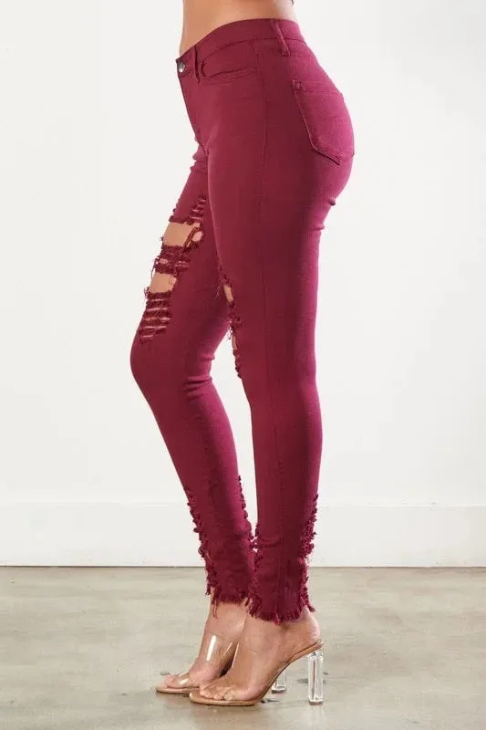 Classic Distressed Legs Jeans