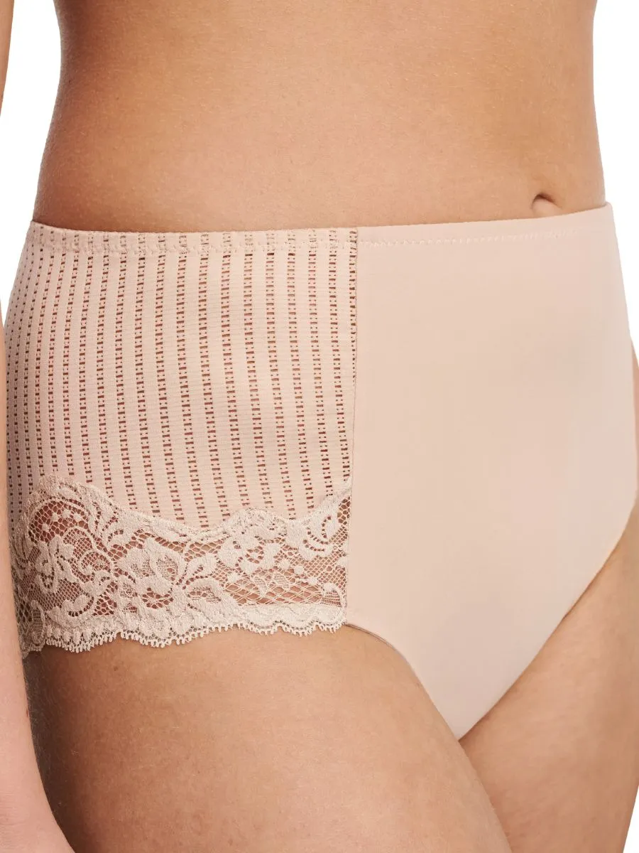 Easy Feel Marilyn Covering Full Brief