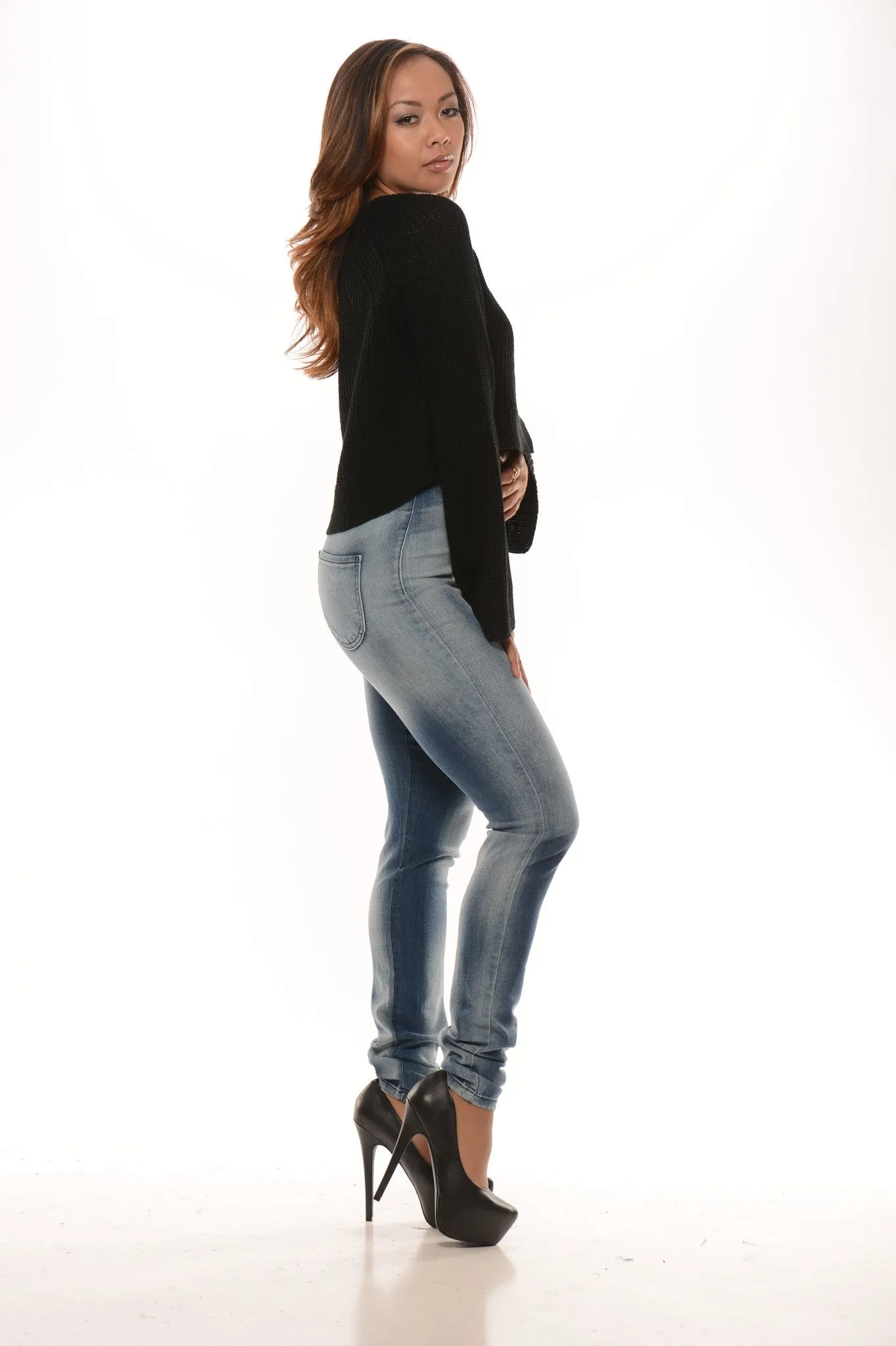 High Waist Round Back Pocket & Whisker Detail