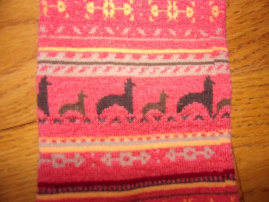 LW Dancing Alpaca Socks