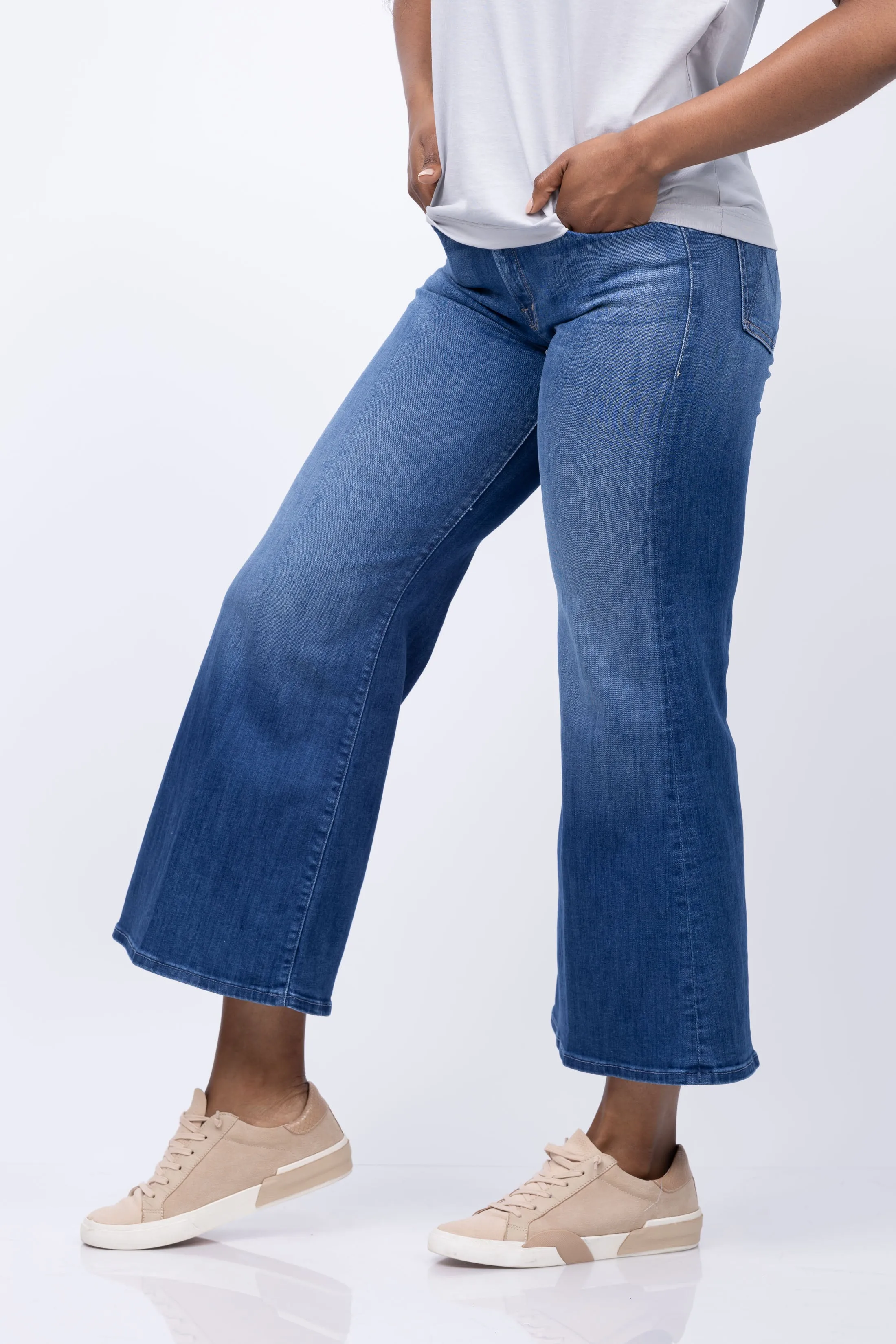 Mother Denim The Down Low Twister Ankle in We Got the Beat