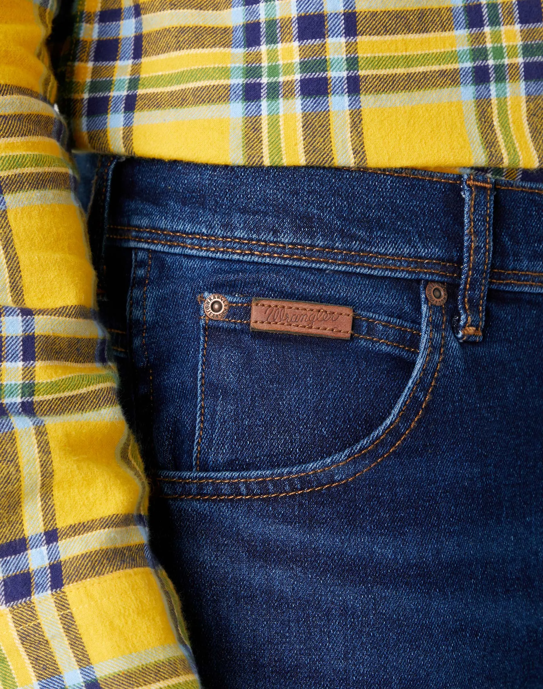 Wrangler Texas Slim Jeans Straight Shot R