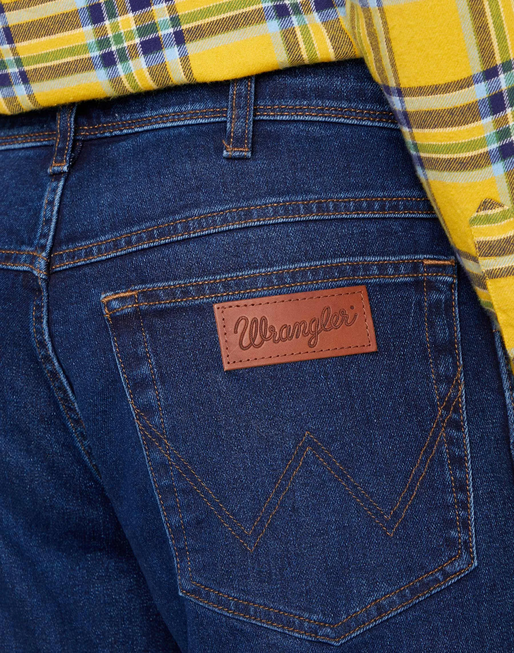 Wrangler Texas Slim Jeans Straight Shot R
